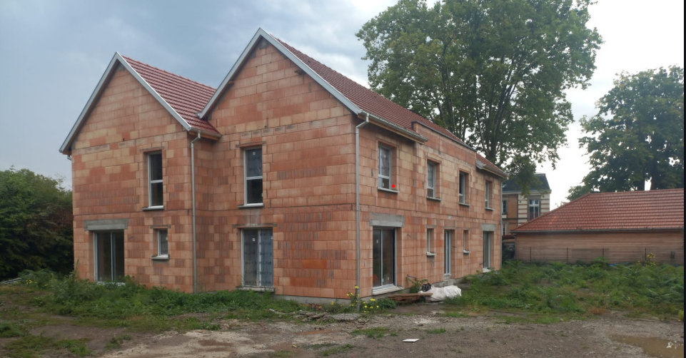 Red brick masonry — new build
